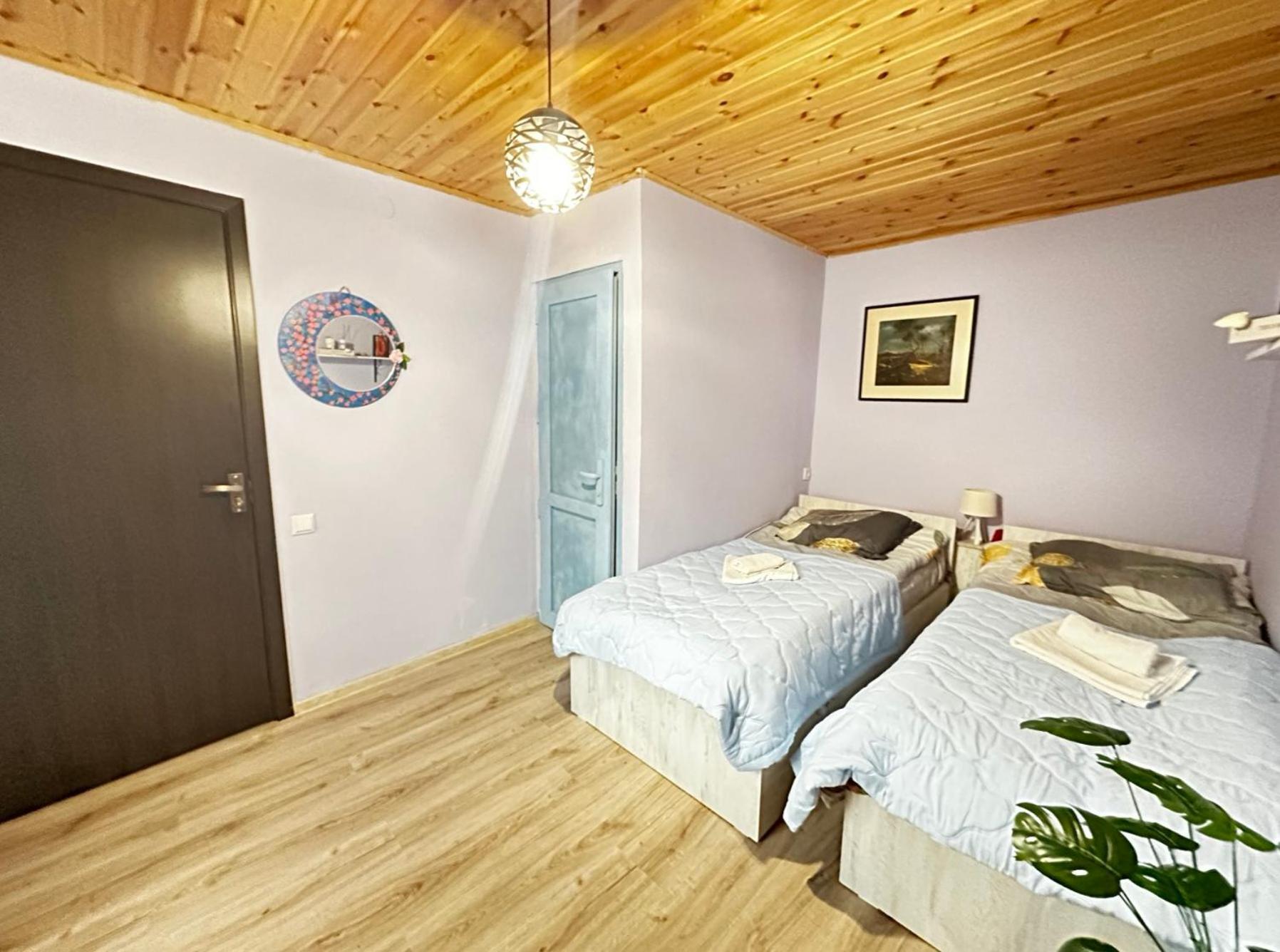 Cherry House Kazbegi Exterior photo