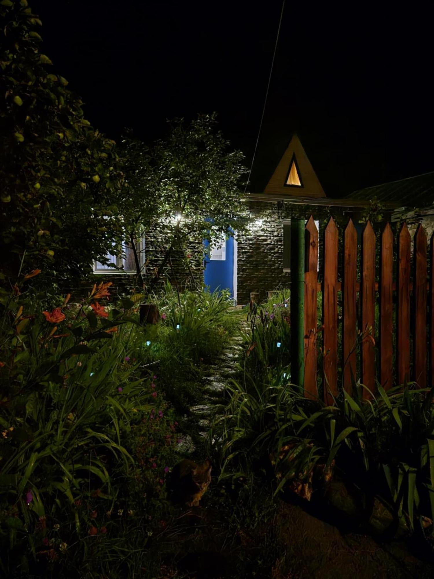 Cherry House Kazbegi Exterior photo